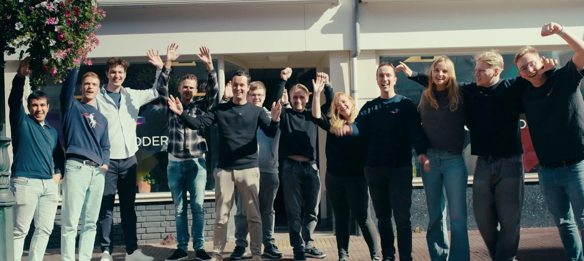 Het team van ComfyCoders voor het kantoor in Brielle